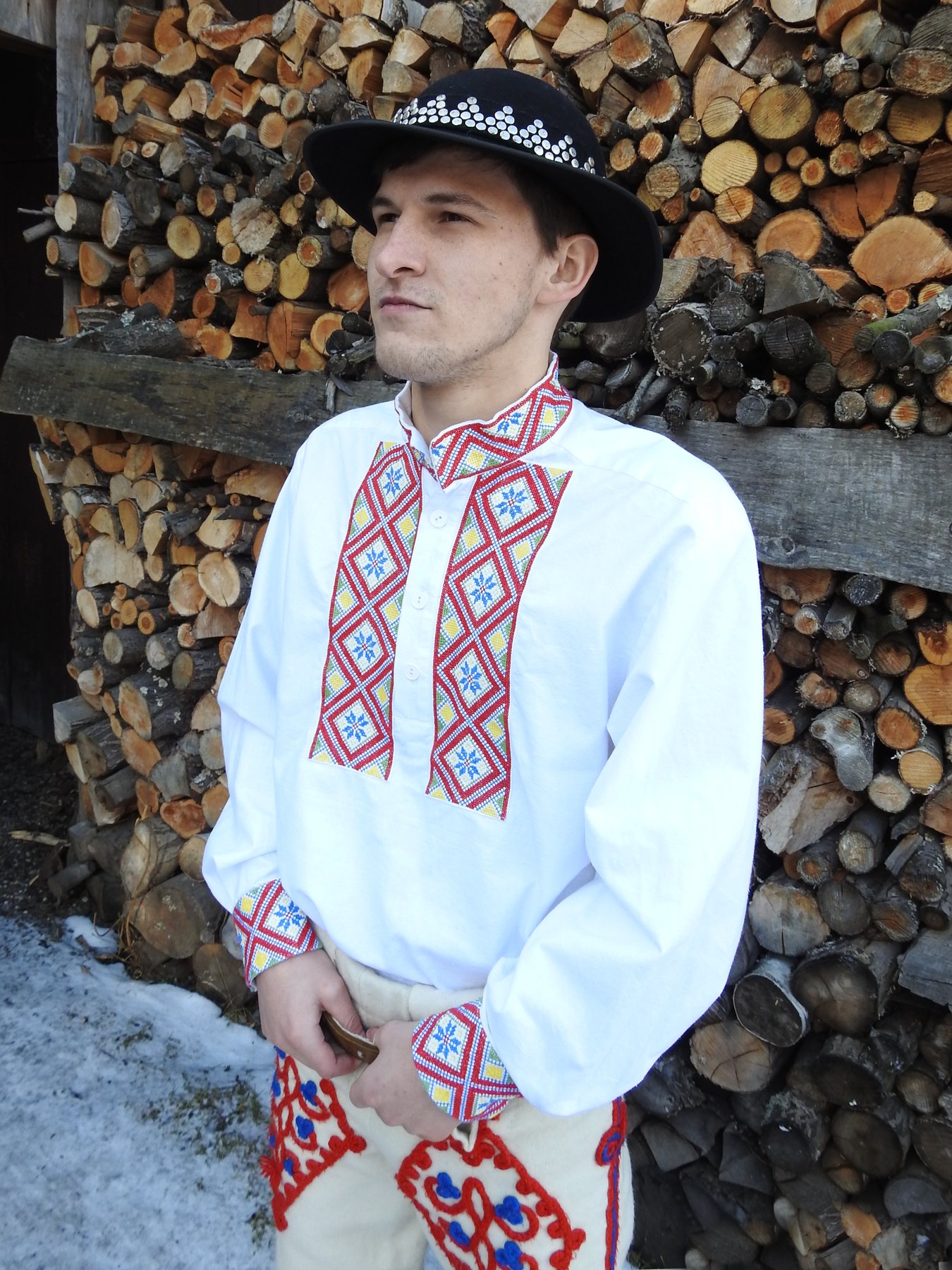 Mužský goralský kroj